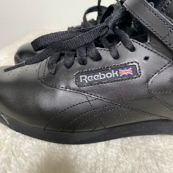 Reebok Women’s Freestyle Classic Hightop Sneakers - Picture 3 of 8